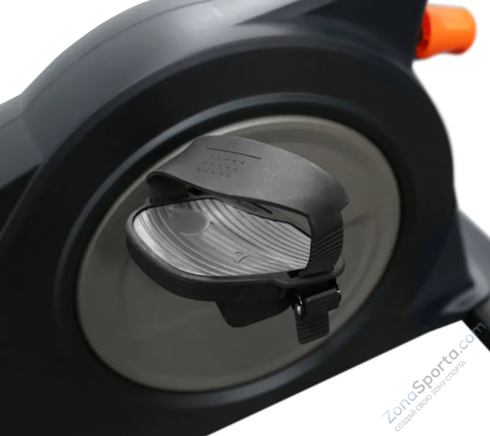 Велотренажер вертикальный коммерческий Bronze Gym U800M (New)